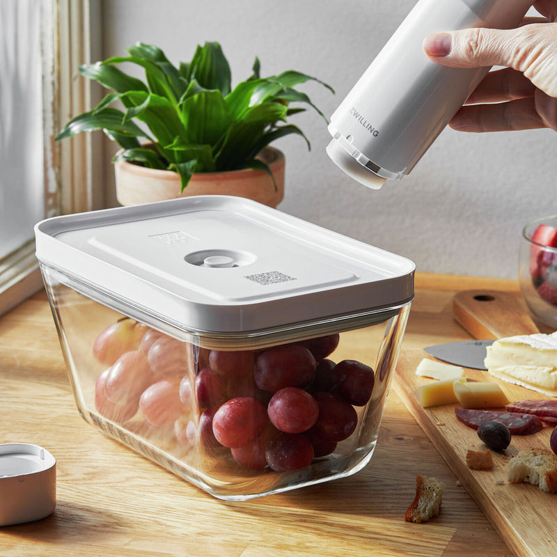 Load image into Gallery viewer, ZWILLING Fresh & Save Glass Vacuum Starter Set (32-Pc) *Flash Sale