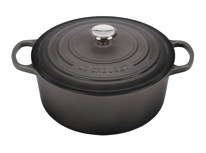 Load image into Gallery viewer, Le Creuset Round Dutch Oven 7 1/4 qt.
