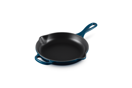 Le Creuset Signature Skillet - 9"