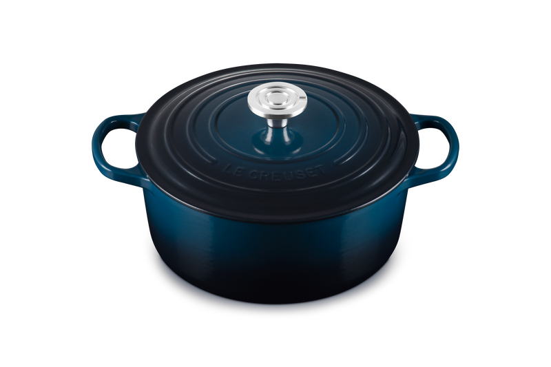 Load image into Gallery viewer, Le Creuset Round Dutch Oven 5 1/2 qt.
