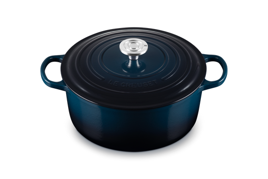 Le Creuset Round Dutch Oven 7 1/4 qt.