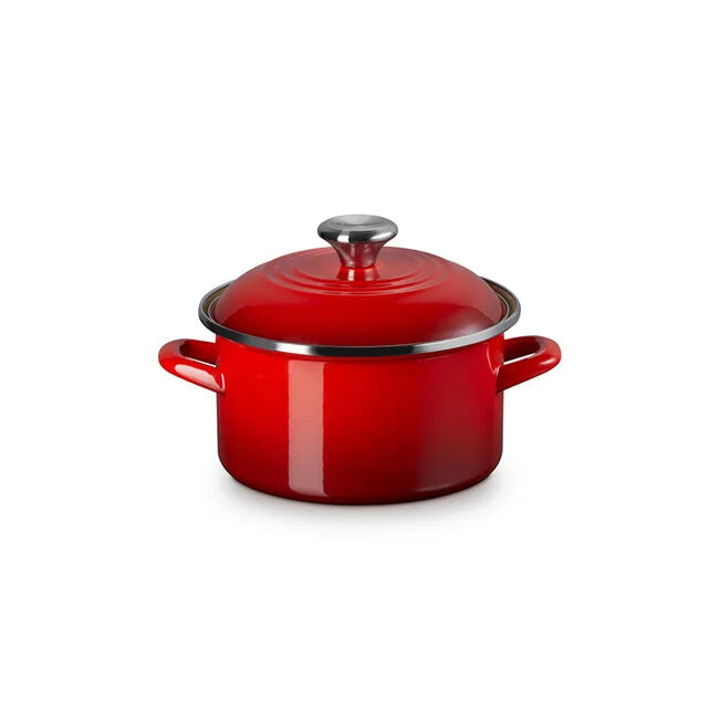 Le Creuset Traditional Petite Stockpot 3.8 qt.