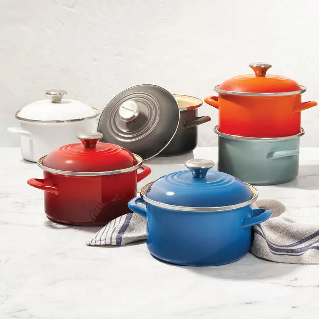 Load image into Gallery viewer, Le Creuset Traditional Petite Stockpot 3.8 qt.
