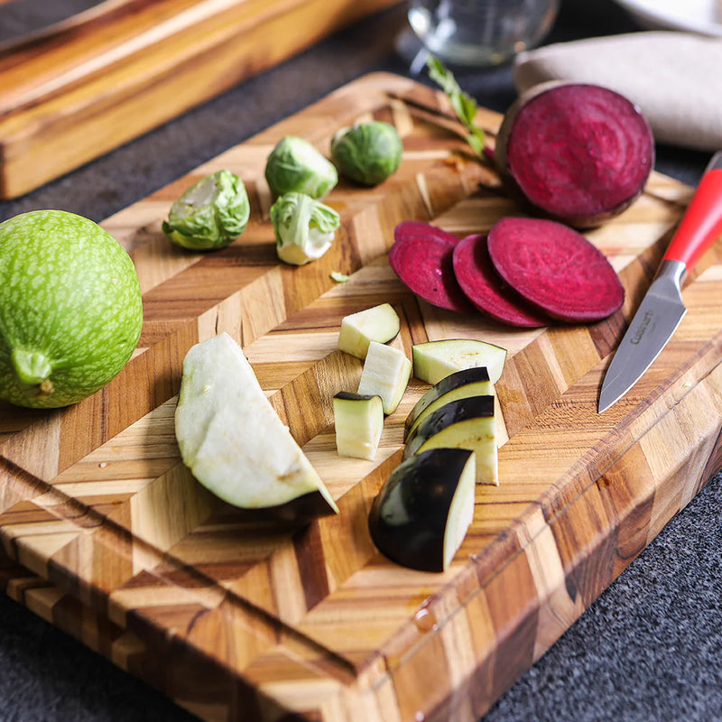 Load image into Gallery viewer, Teakhaus Herringbone Cutting Board Medium Thickness (L) 325
