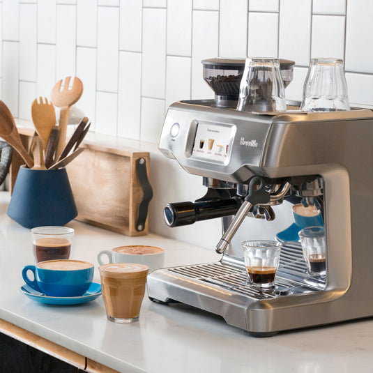 Breville the Barista Touch Espresso Machine with 9 bars of pressure, Milk Frother and integrated grinder