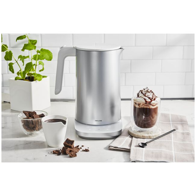 Load image into Gallery viewer, Zwilling Enfinigy 1.5-litre Cool Touch Kettle Pro
