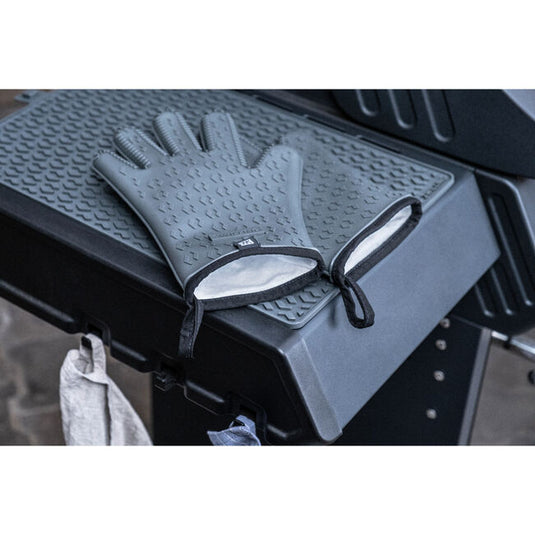 ZWILLING BBQ+ 3-pc Mat and Gloves Set