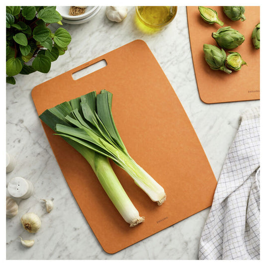 Zwilling Fiber Wood Cutting Board – 17.5