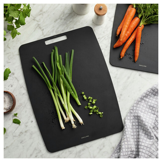 Load image into Gallery viewer, Zwilling Fiber Wood Cutting Board – 17.5" x 13"
