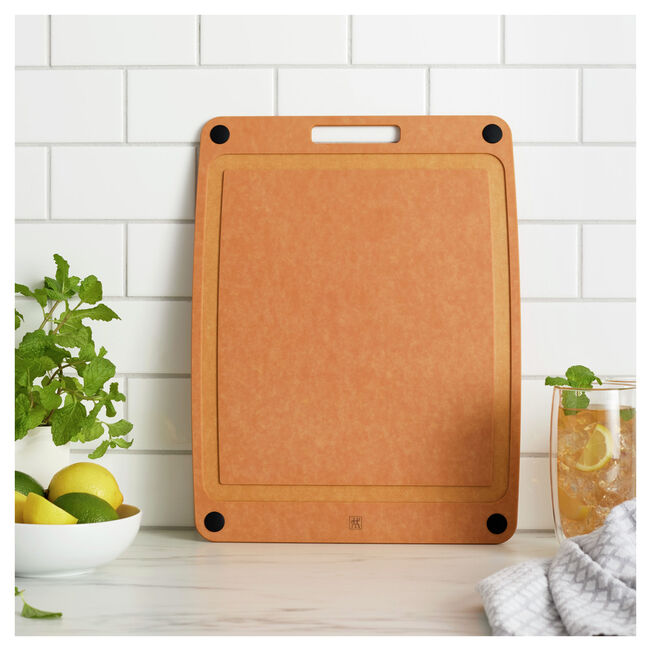 Load image into Gallery viewer, Zwilling Fiber Wood Cutting Board – 17" x 13"
