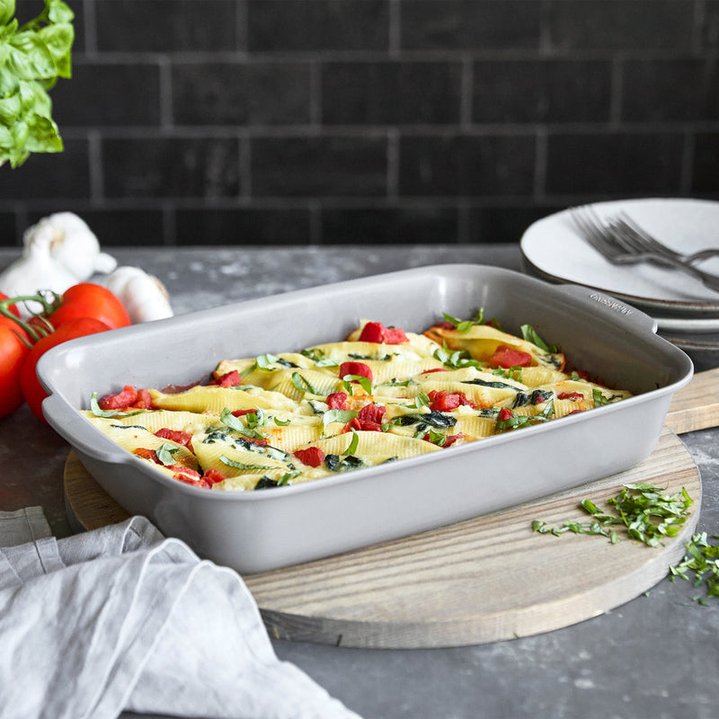 Load image into Gallery viewer, GreenPan Premiere Ovenware Ceramic Nonstick 13&quot; x 9&quot; Rectangular Baker
