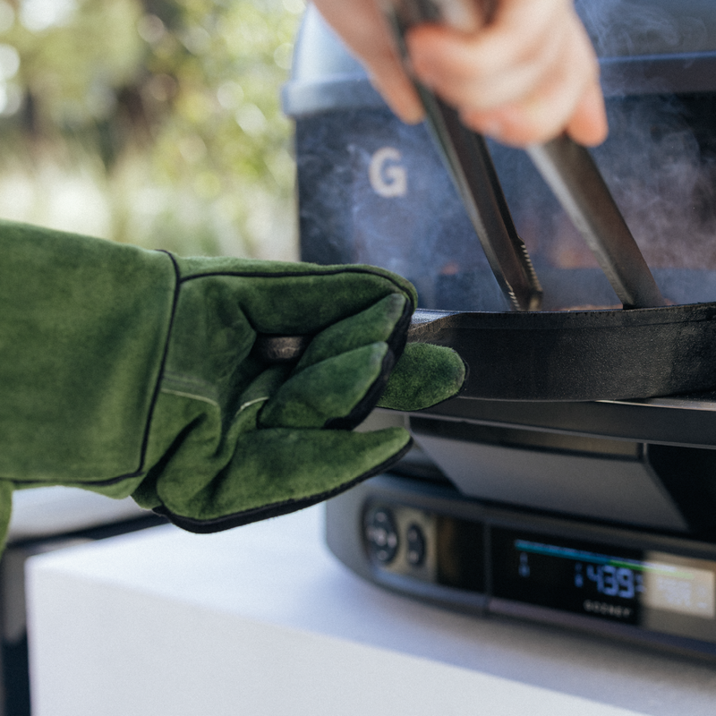 Load image into Gallery viewer, Gozney Heat Resistant Gloves

