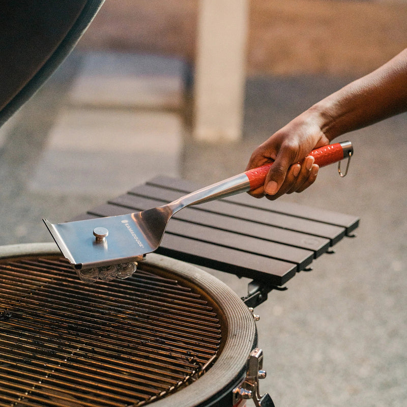 Load image into Gallery viewer, Kamado Joe Krafted™ Steel Grill Brush
