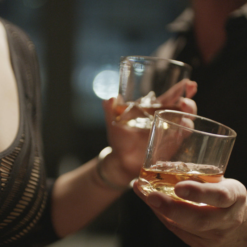 Load image into Gallery viewer, Liiton Everest Crystal Whiskey Glasses Set of 2
