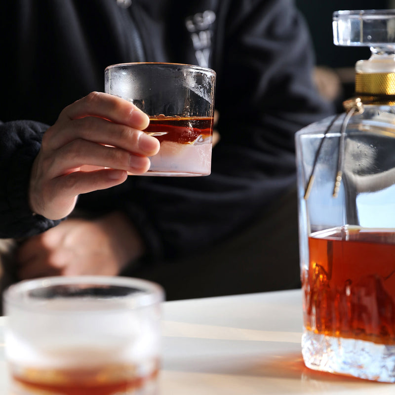 Load image into Gallery viewer, Liiton Lake Tahoe Glasses Set of 2
