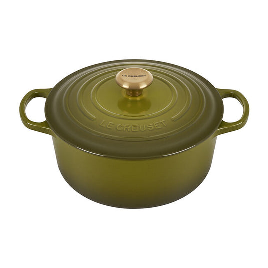 Le Creuset Round Dutch Oven 5 1/2 qt.