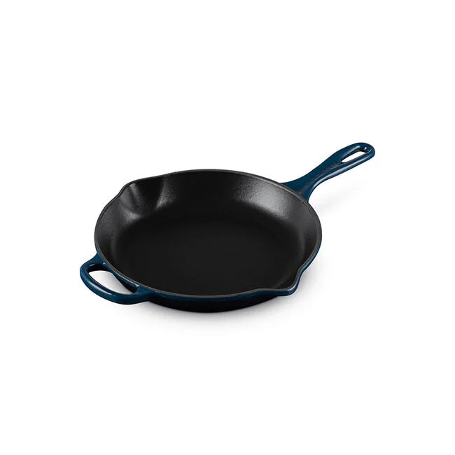 Load image into Gallery viewer, Le Creuset Signature Skillet - 10 1/4"
