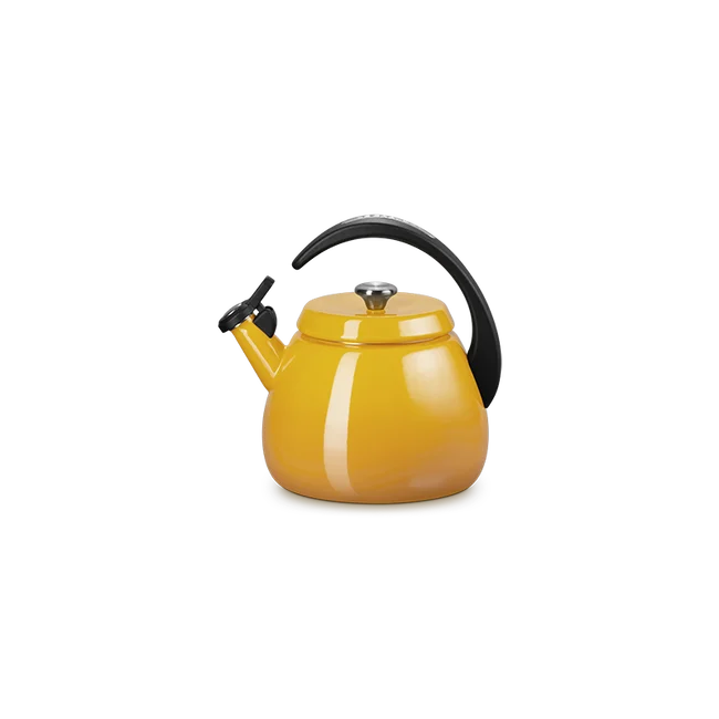 Load image into Gallery viewer, Le Creuset Cloche Kettle 2.2 qt.
