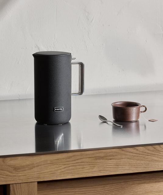 Aarke Kettle Matte Black