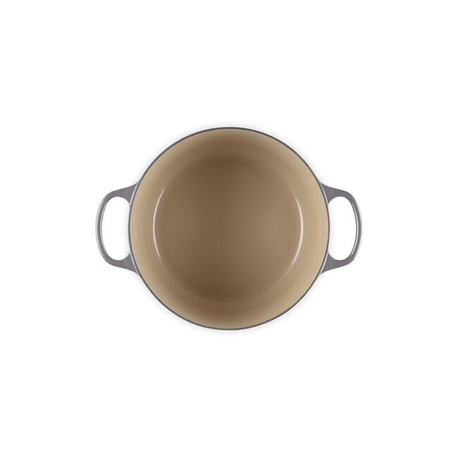 Load image into Gallery viewer, Le Creuset Round Deep Dutch Oven 6 1/2 qt.
