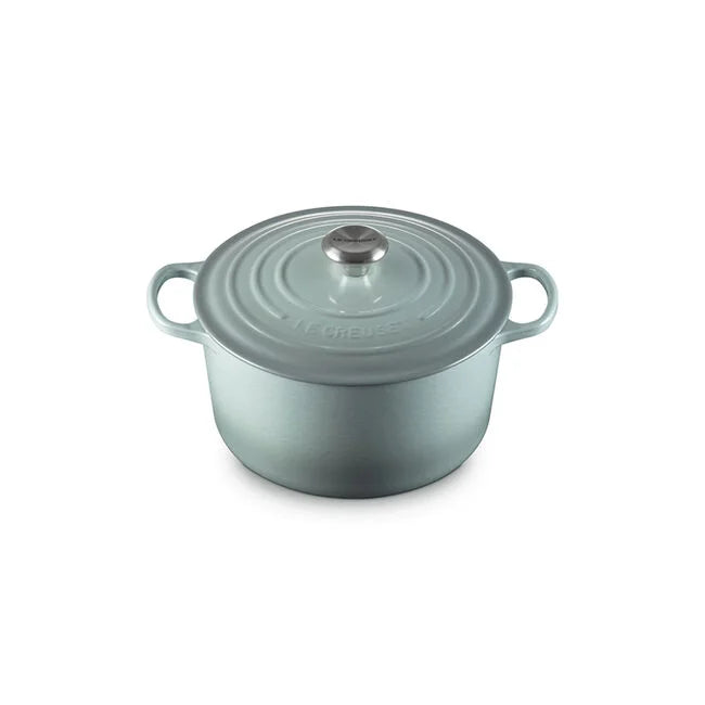 Load image into Gallery viewer, Le Creuset Round Deep Dutch Oven 6 1/2 qt.

