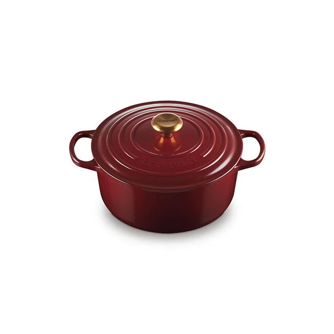 Le Creuset Round Dutch Oven 5 1/2 qt.