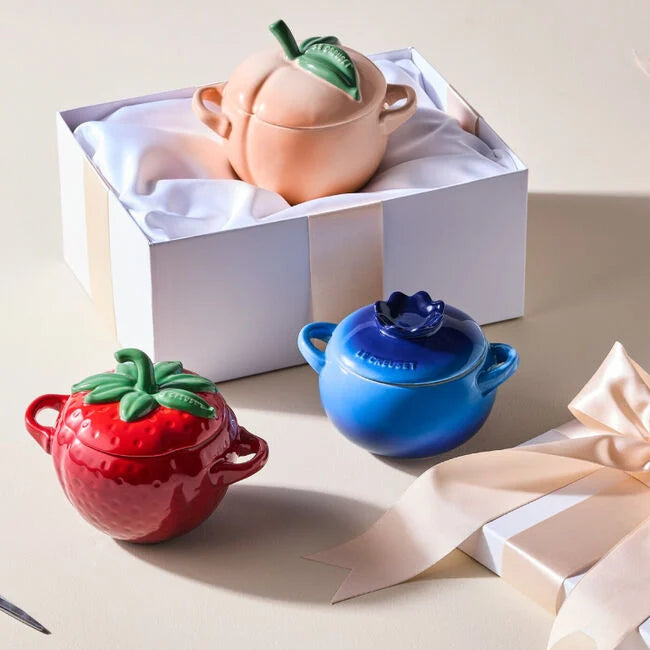 Load image into Gallery viewer, Le Creuset Strawberry Mini Cocotte
