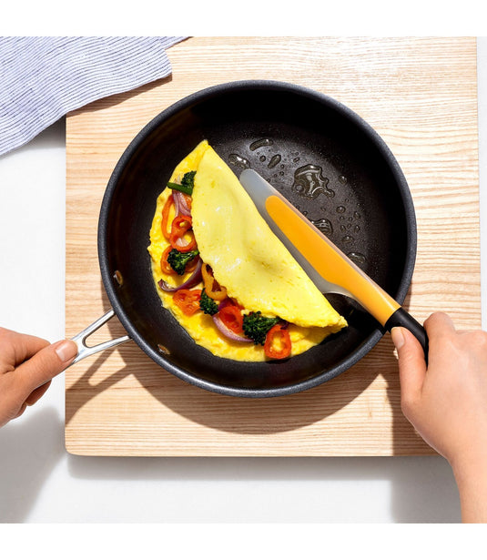 OXO Small Flip & Fold Omelet Turner