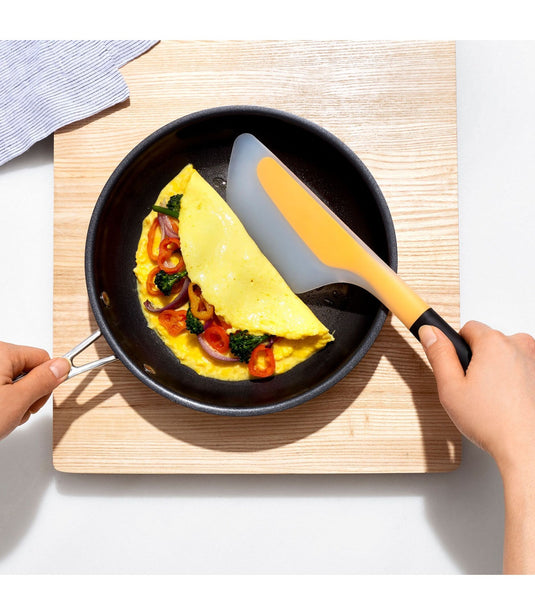 OXO Flip & Fold Omelet Turner