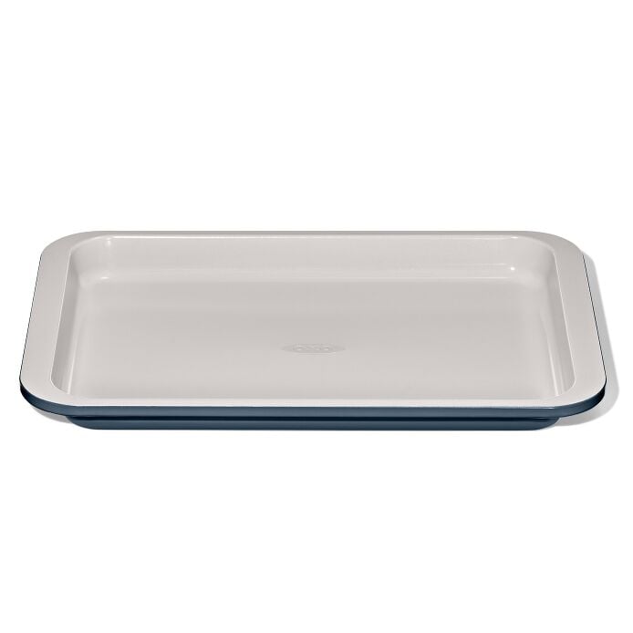 Load image into Gallery viewer, OXO Non-Stick Pro Ceramic Coated Metal Bakeware Quarter Sheet Pan
