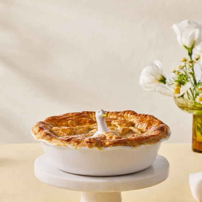 Load image into Gallery viewer, Le Creuset Duck Pie Vent
