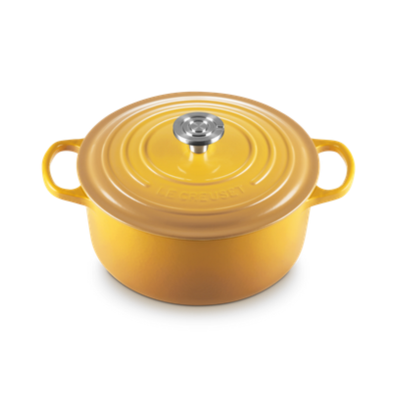 Load image into Gallery viewer, Le Creuset Round Dutch Oven 5 1/2 qt.
