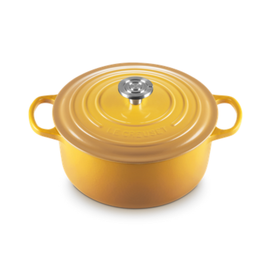 Le Creuset Round Dutch Oven 5 1/2 qt.