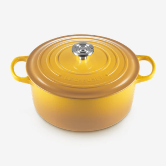 Le Creuset Round Dutch Oven 7 1/4 qt.