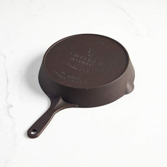 Smithey Ironware No. 10 Traditional Cast Iron Skillet
