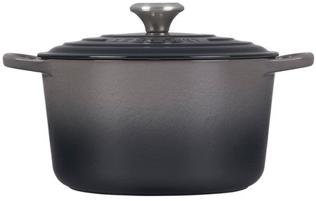 Staub Cast Iron Round Cocotte, Dutch Oven, 4-quart, serves 3-4, Made in  France, Matte Black, 4-qt - King Soopers