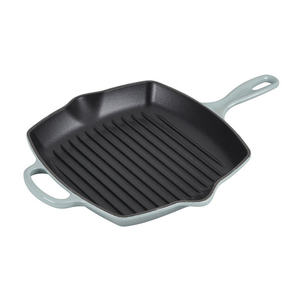  Le Creuset Signature Cast Iron Everyday Pan, 11, Sea Salt:  Home & Kitchen