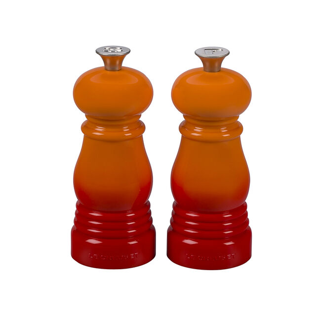 Load image into Gallery viewer, Le Creuset Salt and Pepper Mill 2-Piece Set

