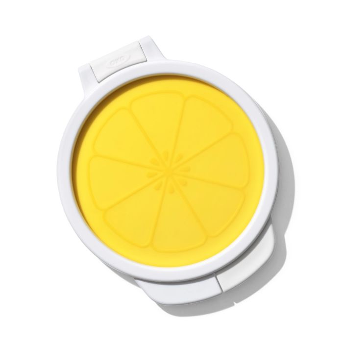 Load image into Gallery viewer, OXO Good Grips Cut &amp; Keep Silicone Lemon Saver
