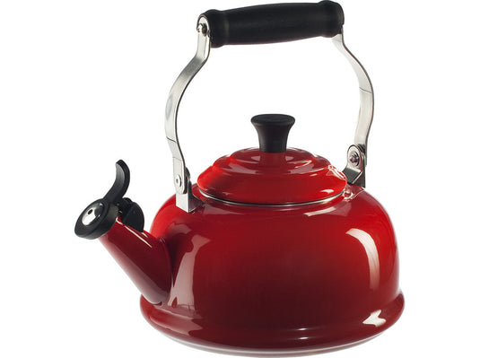 Le Creuset Classic Whistling Kettle - White